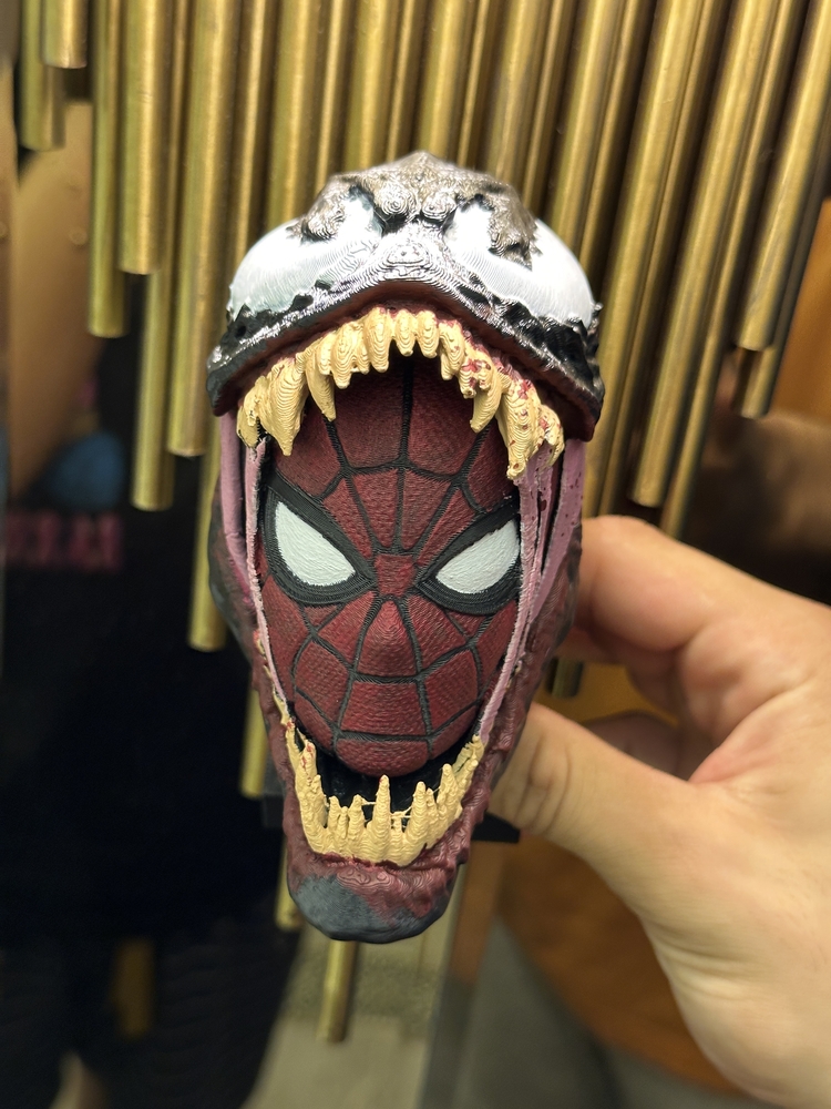 Venom vs Spider-Man 3D Büst | El Yapımı Koleksiyon Figürü