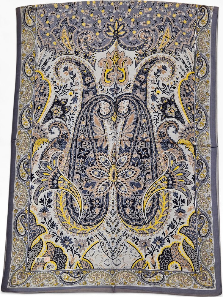 Ladure İpek Butik Şal 