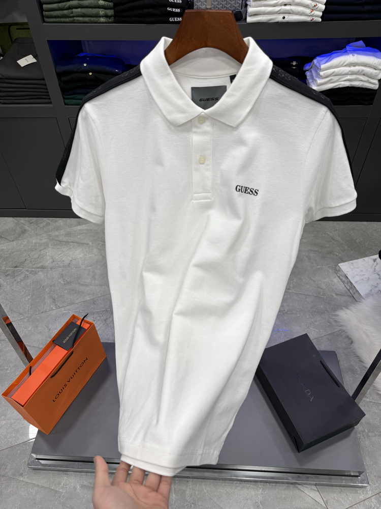 Guess Omuz Detaylı Premium Polo Yaka -Beyaz