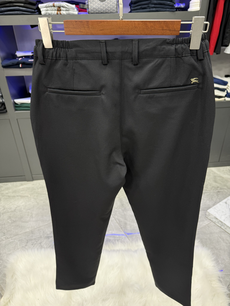 Burberry Non-Iron Premium Jogger