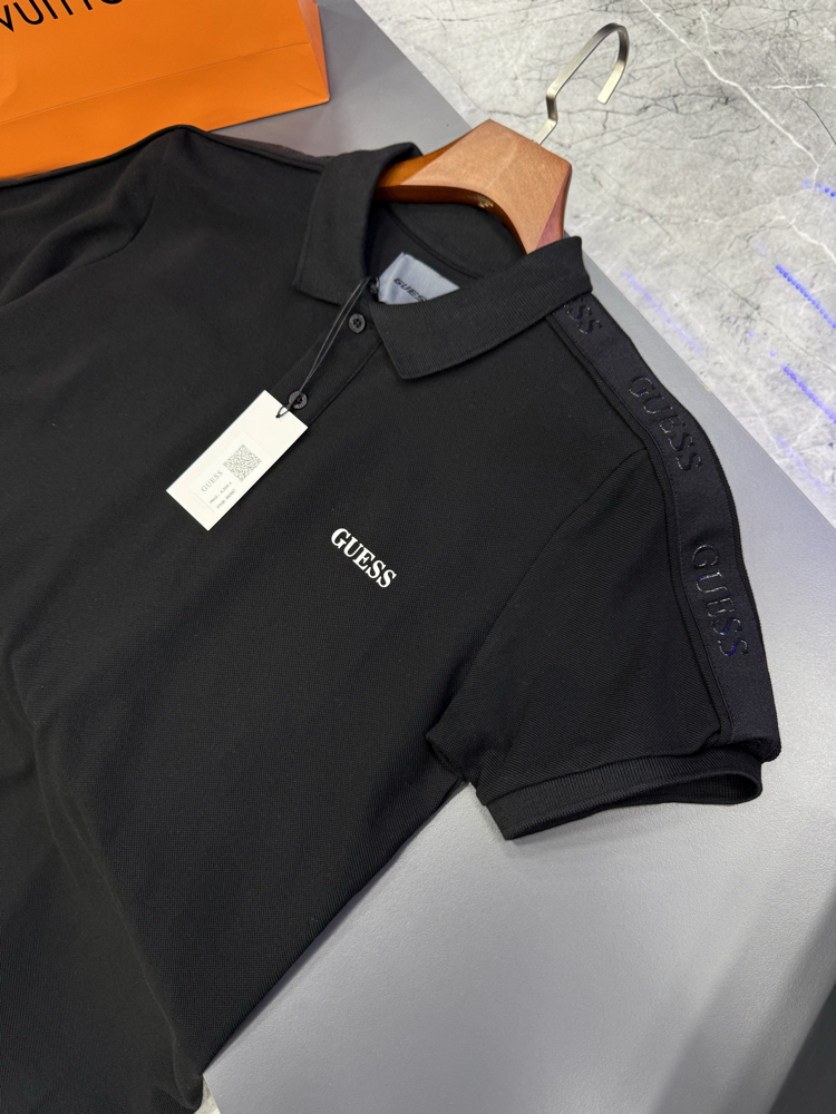 Guess Omuz Detaylı Premium Polo Yaka -Siyah