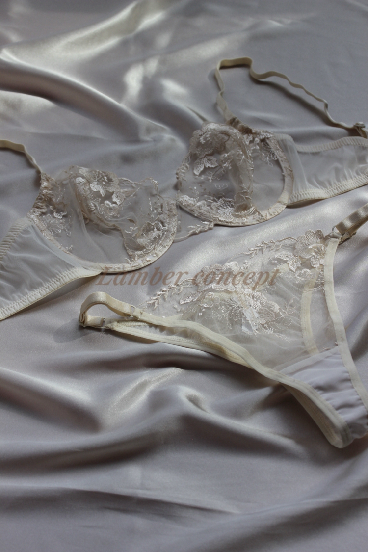 Vintage Rose Bra Set