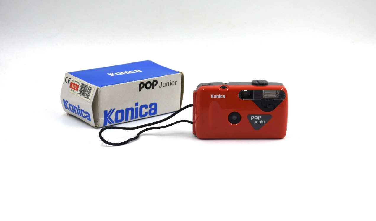 Konica Pop Junior 35 mm Analog Fotoğraf Makinesi