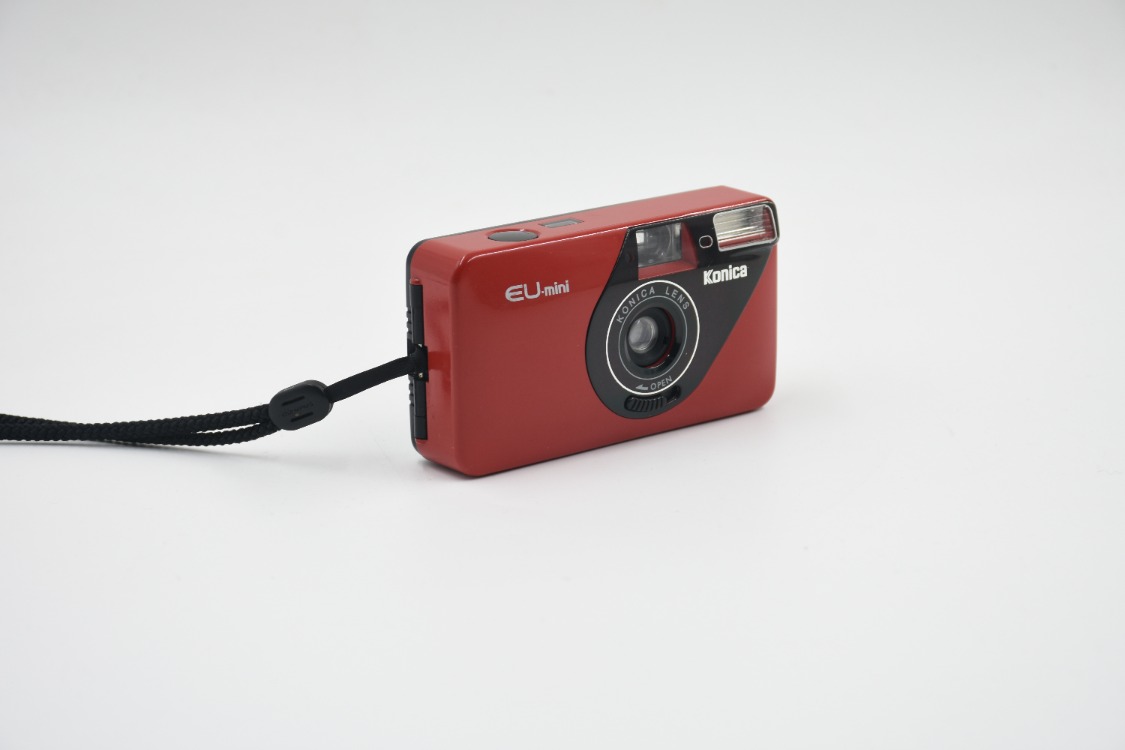 Konica EU Mini 35mm Analog Fotoğraf Makinesi
