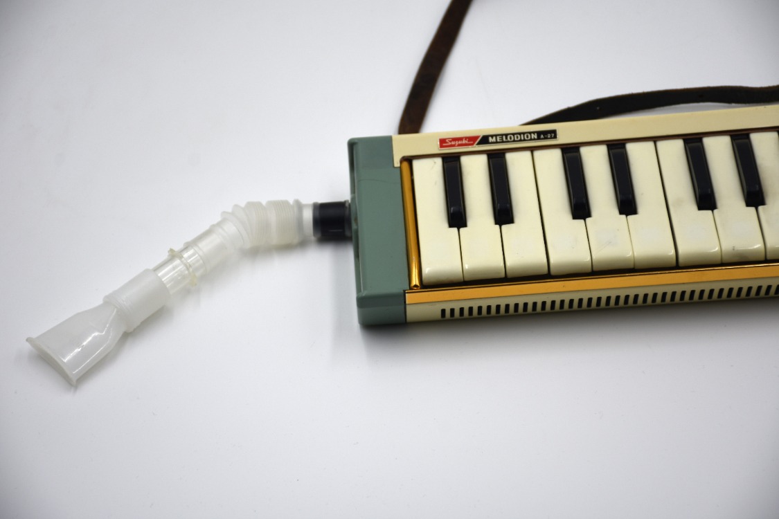 Suzuki MELODION A-27