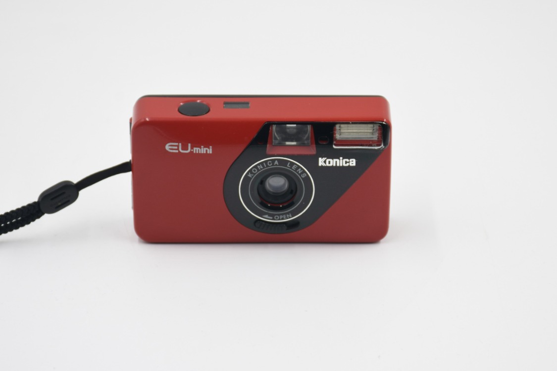 Konica EU Mini 35mm Analog Fotoğraf Makinesi