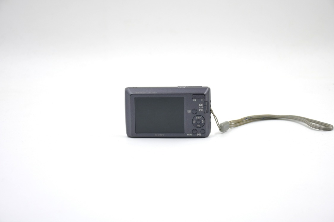 SONY Cyber-shot DSC-W620 Dijital Fotoğraf Makinesi ve Warg Leather Deri Kılıf