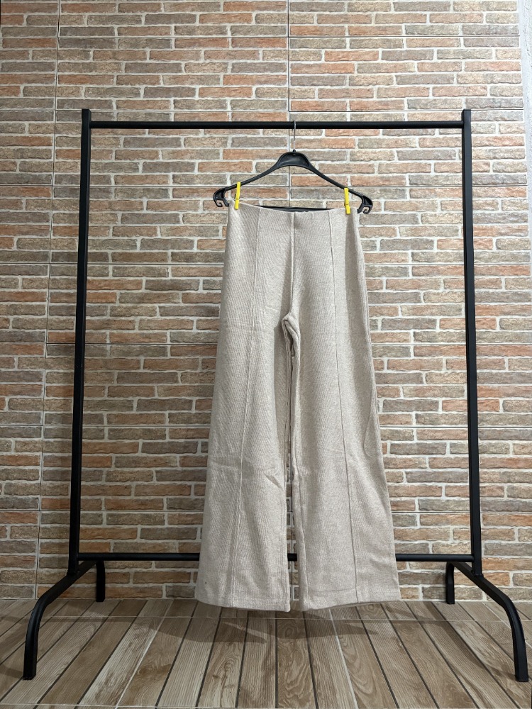Taş Rengi Triko Geniş Paça Pantolon – Dikiş Detaylı