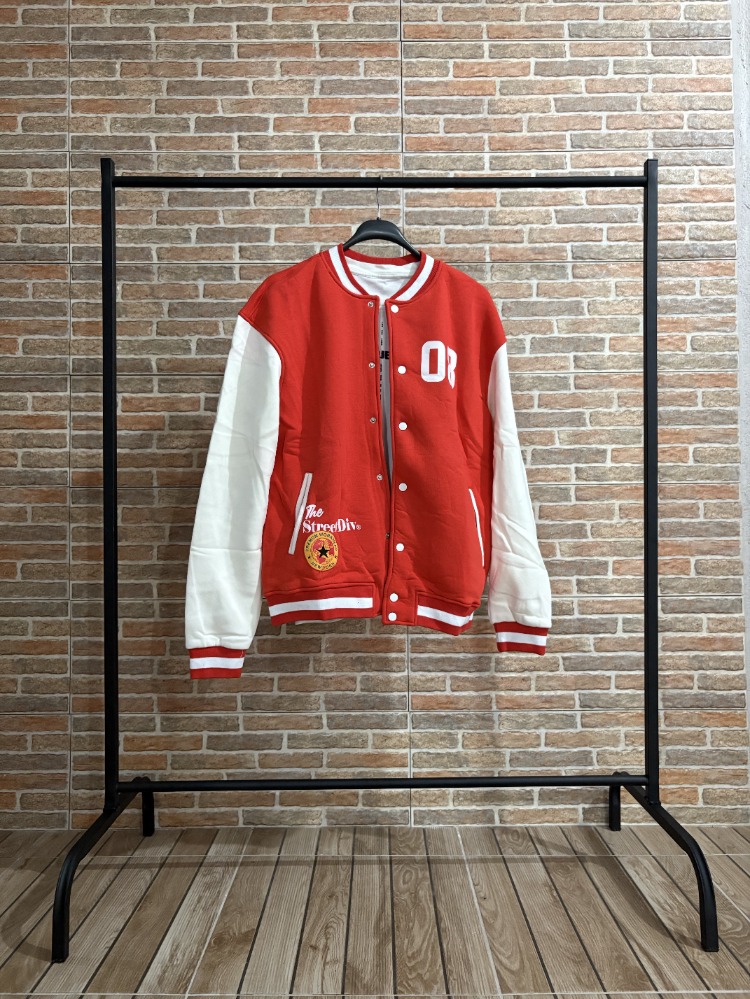 Kırmızı-Beyaz Kolej Ceketi – Unisex Street Style