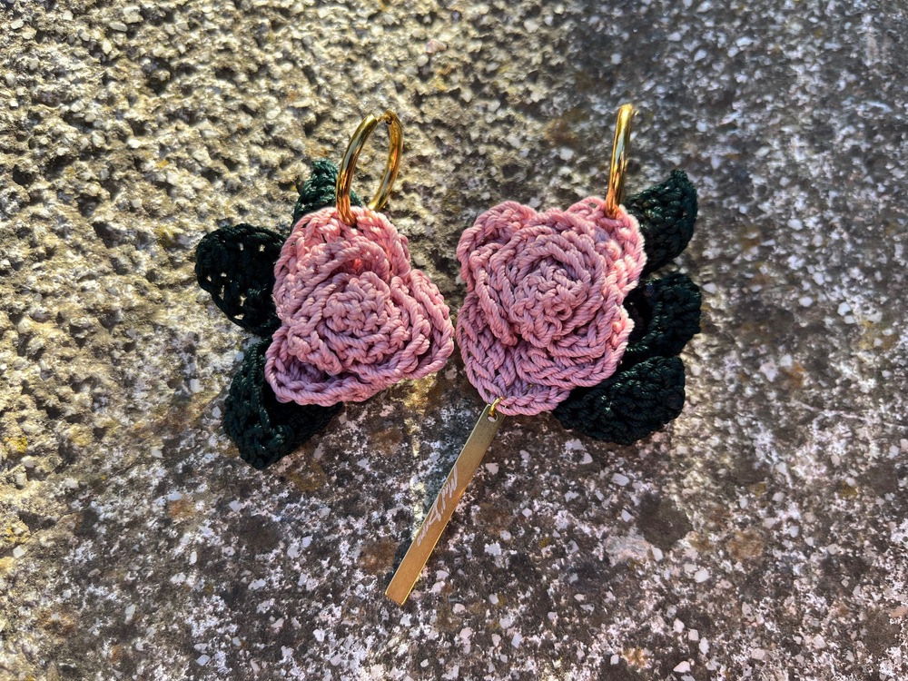 The Wild Roses 