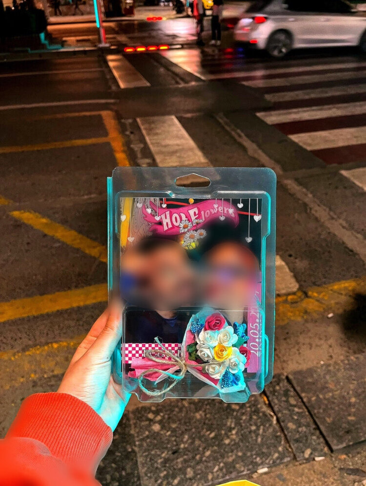 HOTFLOWERS PREMİUM Kişiye Özel 