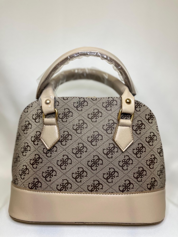 Guess Model Çanta