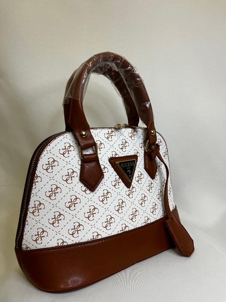Guess Model Çanta