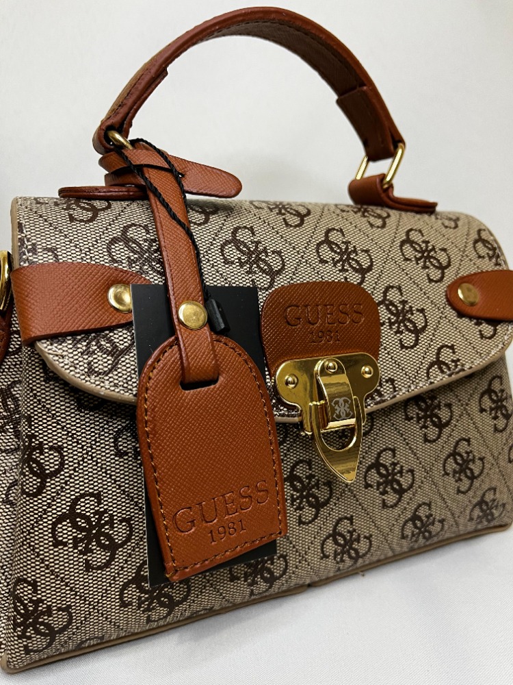 Guess Model Çanta