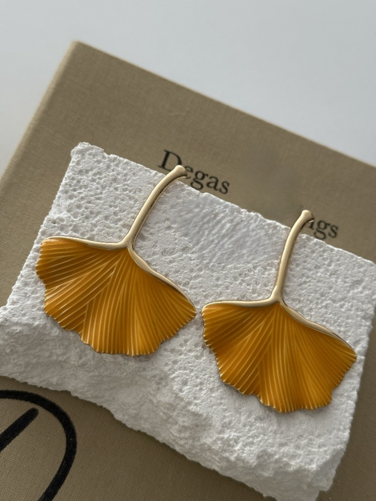 Stradivarius Küpe