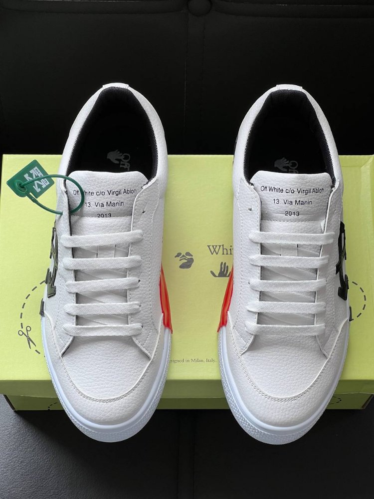 Off-White  New Season  