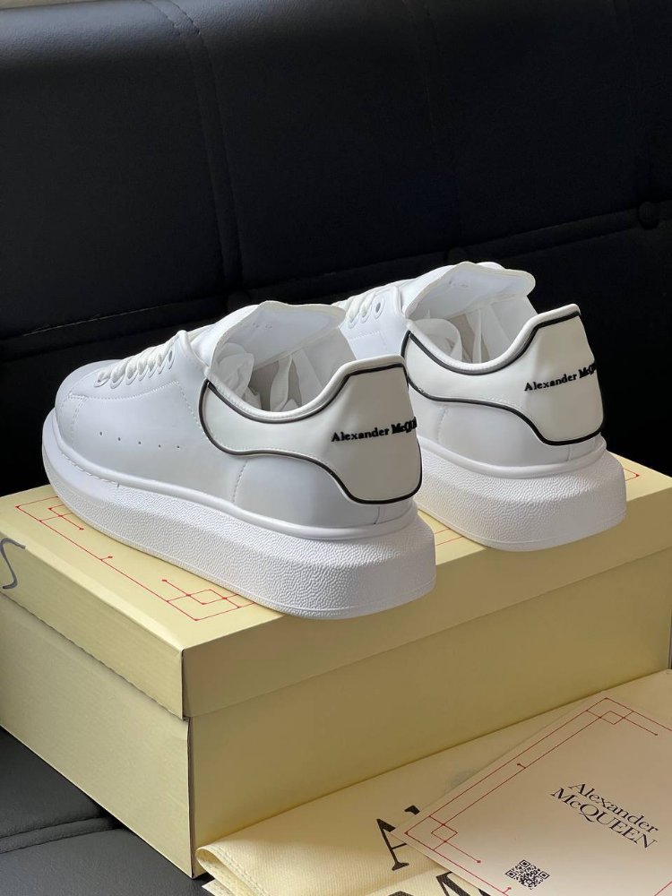 alexander Mcqueen transparent base