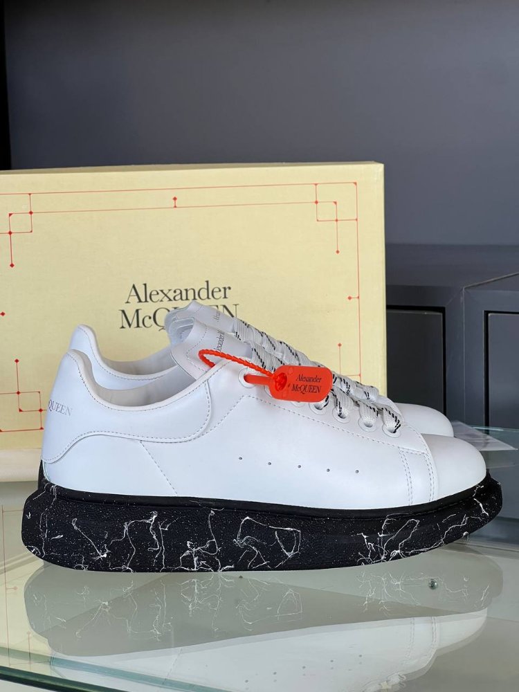 Alexander Mcqueen transparent base