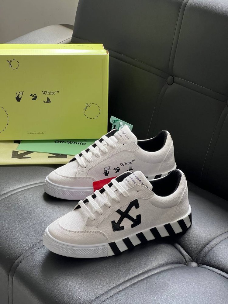 Off-White  New Season  