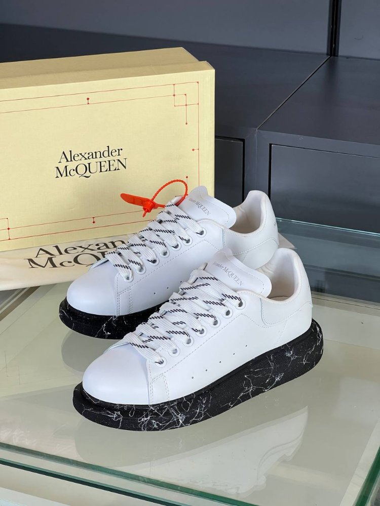 Alexander Mcqueen transparent base