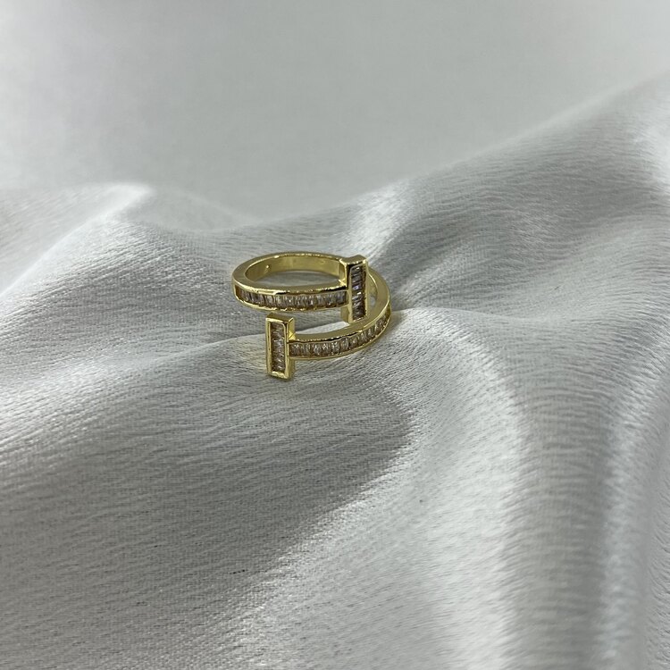 Gold Zirkon Taşlı Ayarlanabilir Çelik Yüzük
