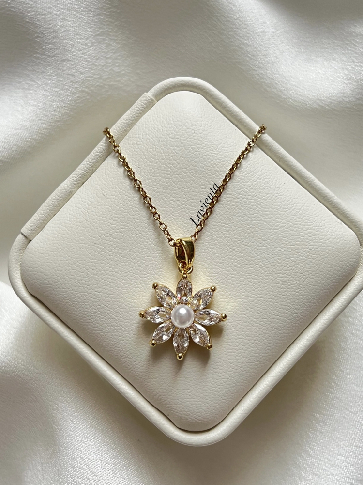 Gold Çiçek Model Çelik Kolye (45 cm)