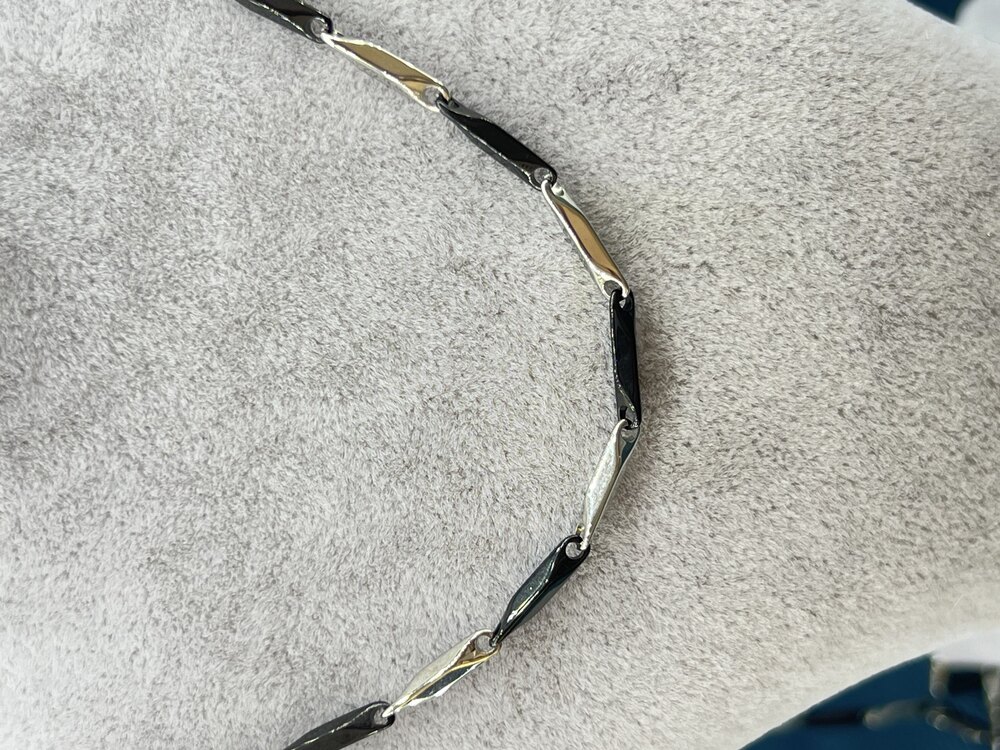 Erkek Gümüş & Siyah 60 cm Uzunluğunda Çelik Zincir Kolye