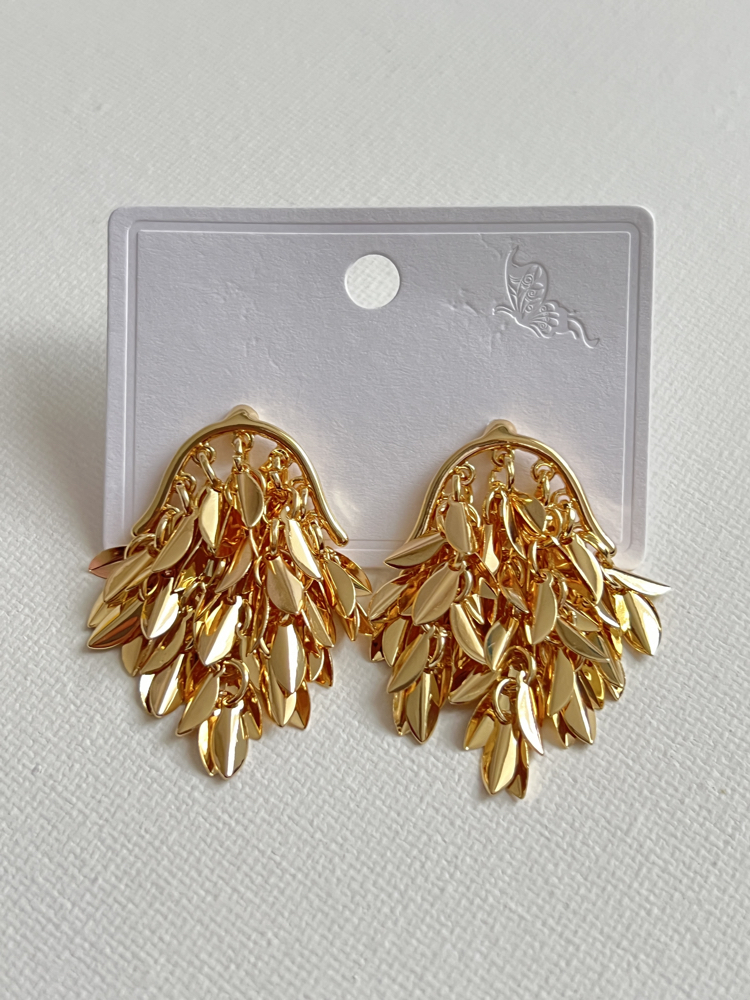 Gold Sallantılı Model Çelik Küpe