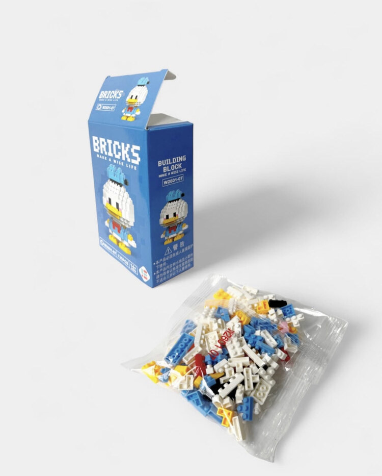 Donald Duck Bricks