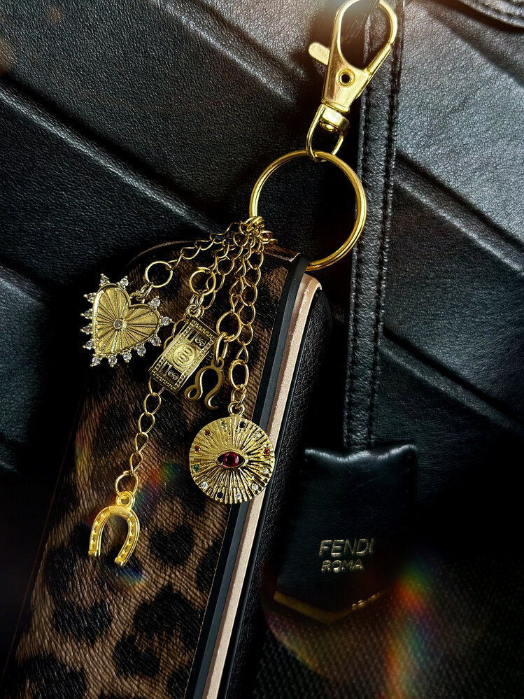 “Moneyfest” Charm (18k)