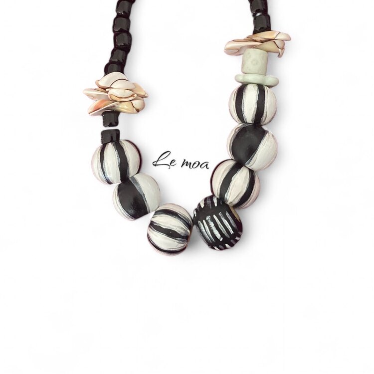Wish Balloons no 1 choker