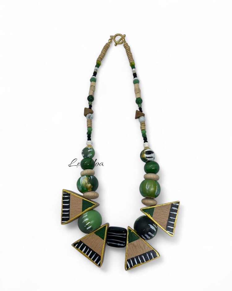 La isla bonita long no2 Choker
