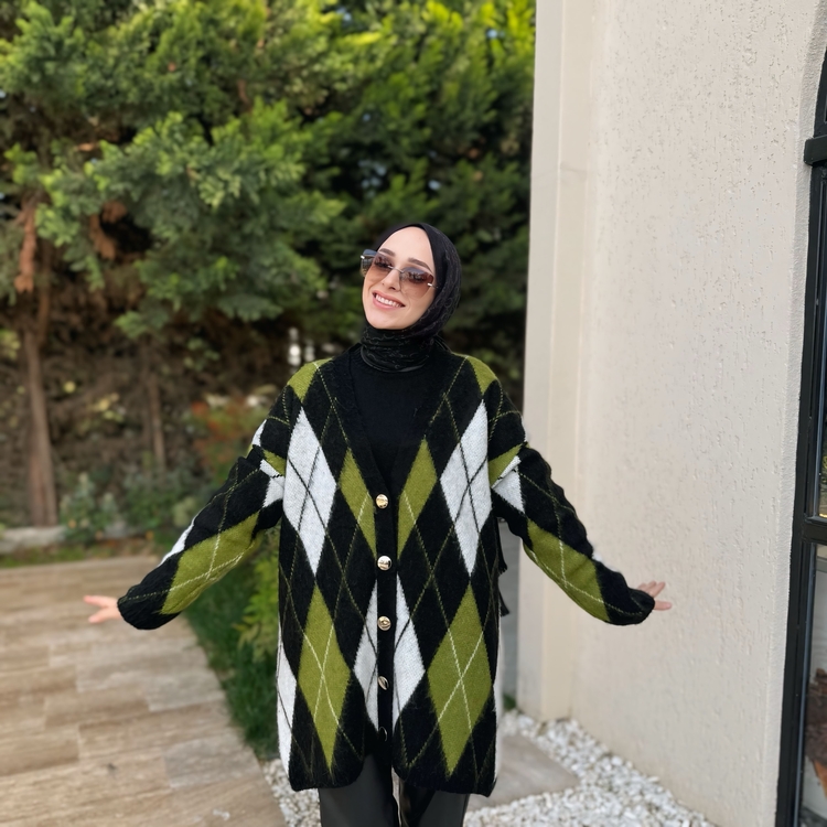 Everest Desen Hırka