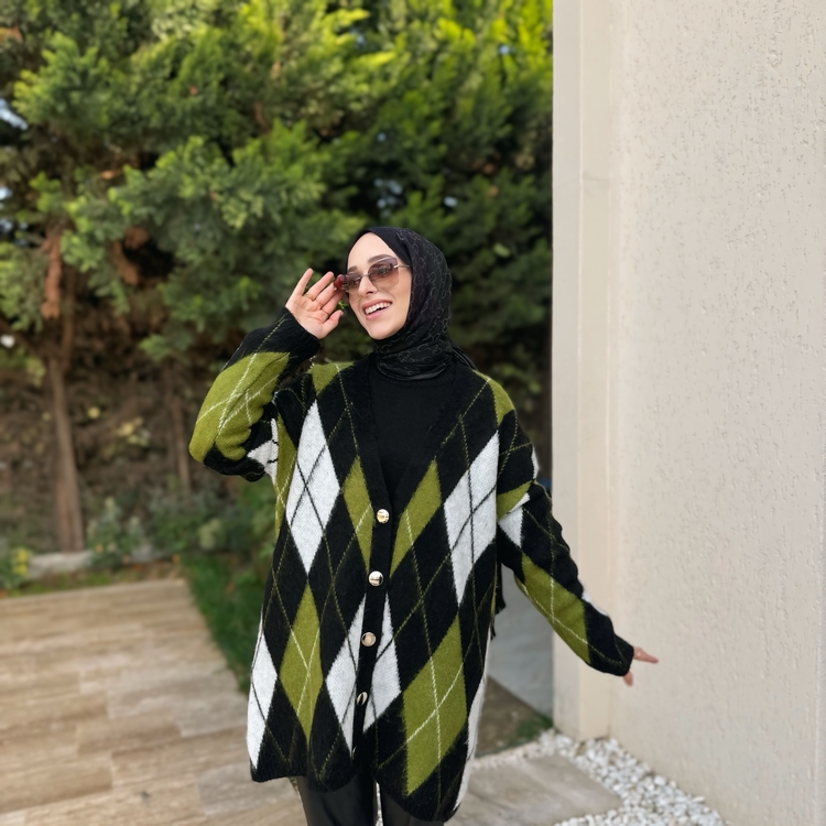 Everest Desen Hırka