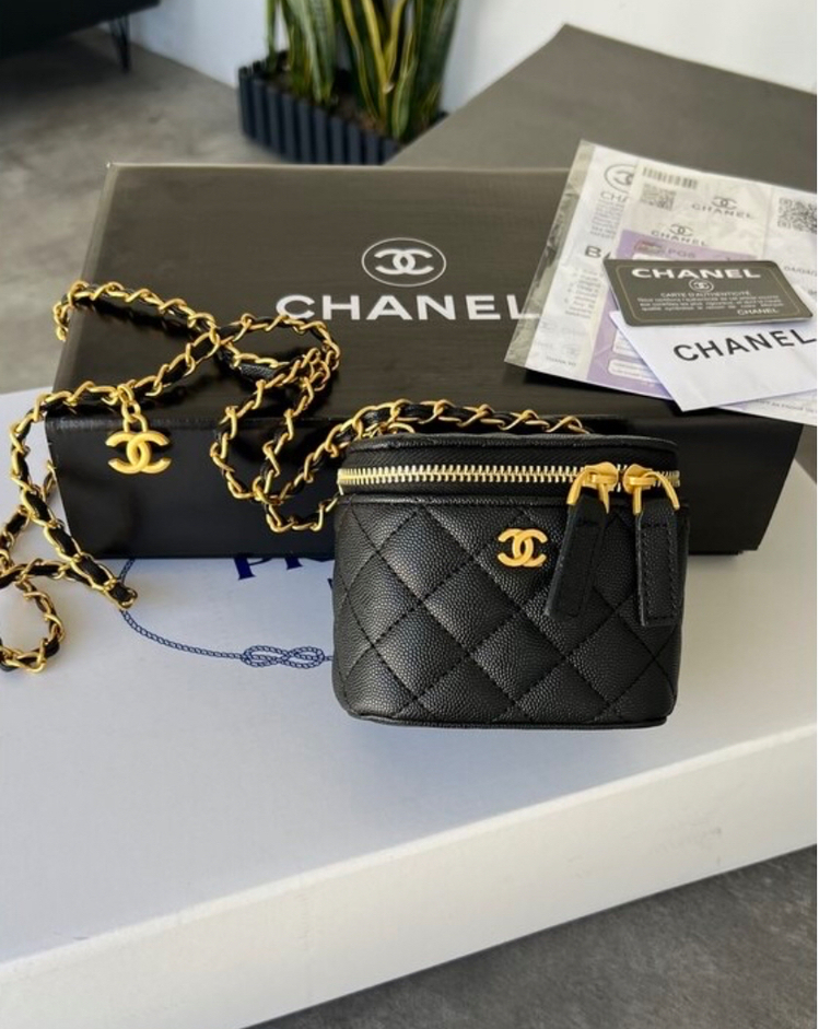 CHANEL NEW VANITY BAG 