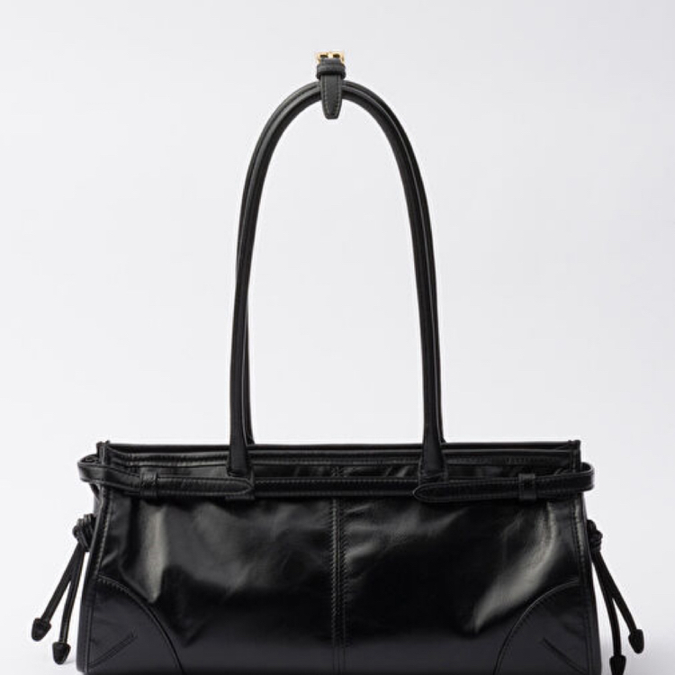 Prada Bonnie Siyah