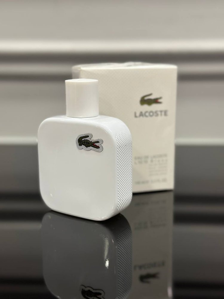 LACOSTE
BLANC ❤️