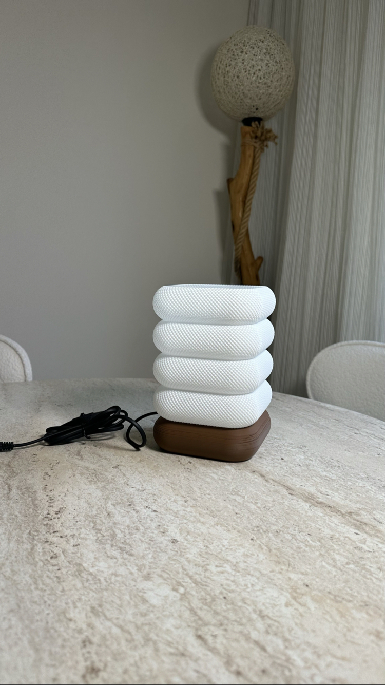 Modern Tasarım LED Masa Lambası | 3D Baskı Dekor Aydınlatma