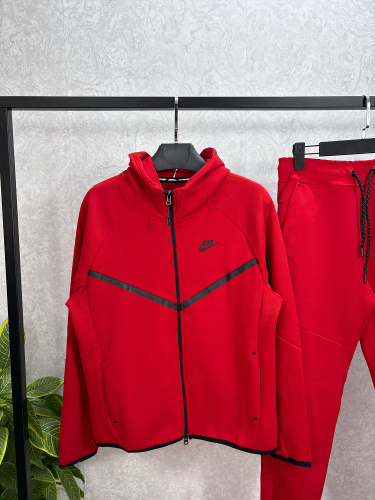 Kırmızı Tech Fleece Eşofman Takımı