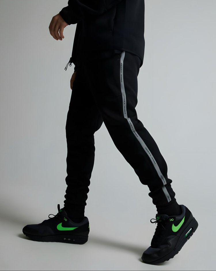 Reflektör Tech Fleece Siyah Eşofman Takımı