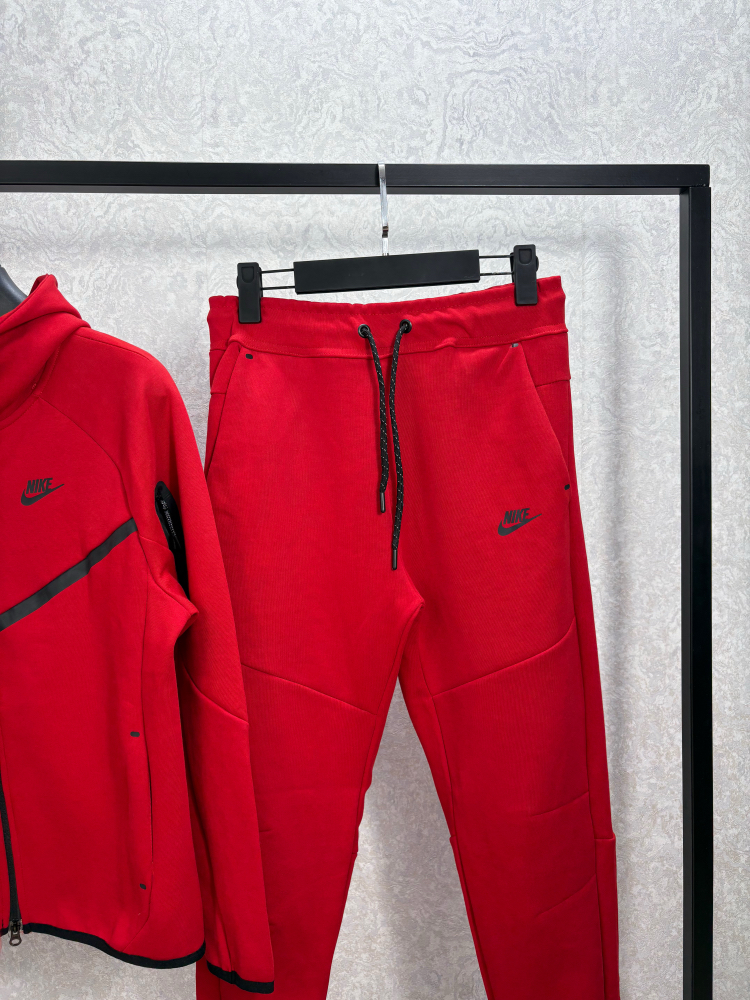 Kırmızı Tech Fleece Eşofman Takımı
