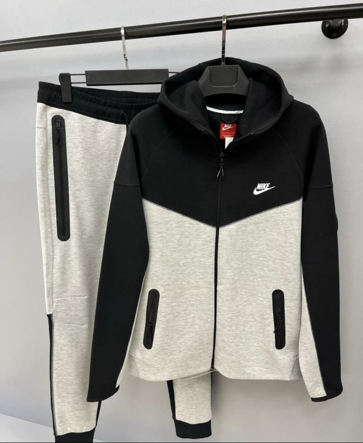Windrunner Tech Fleece Panda Eşofman Takımı