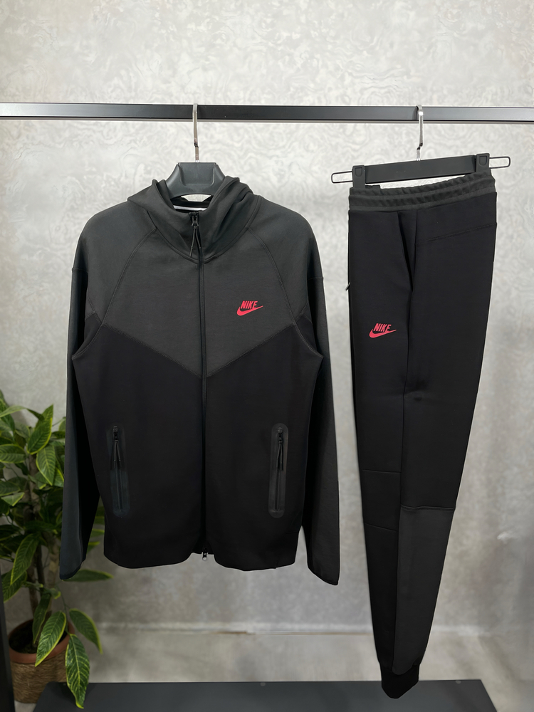 Tech Fleece Windrunner Eşofman Takımı
