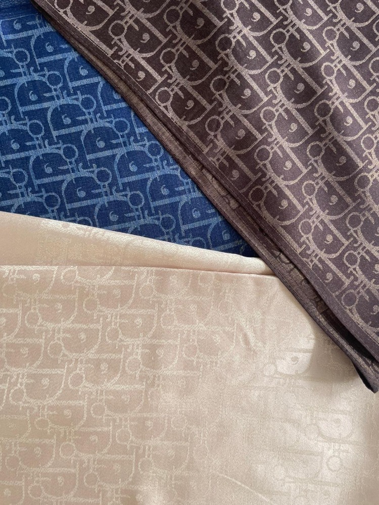 Dior Simli Şal