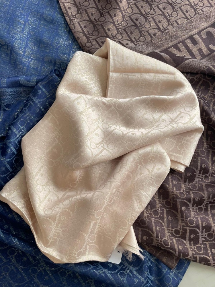 Dior Simli Şal