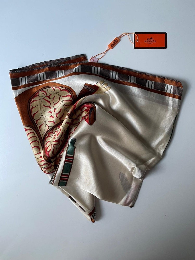 Hermes Vual İpek Şal