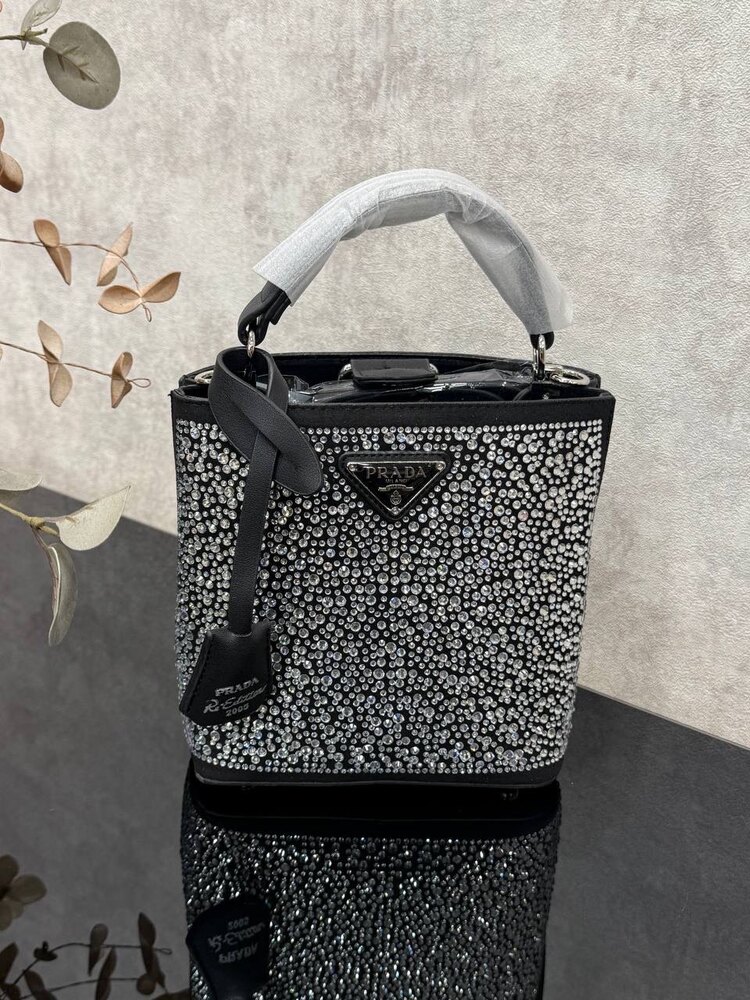 Prada Taşlı Kova Çanta