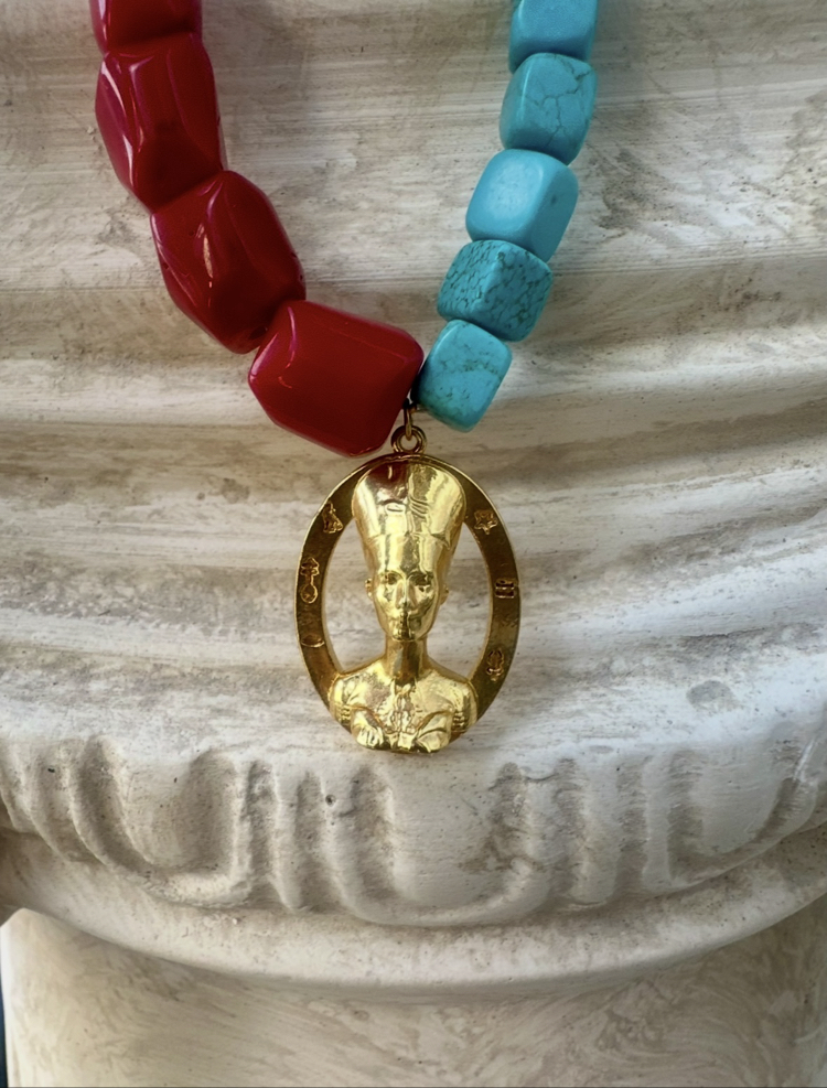 Nefertiti Kolye 