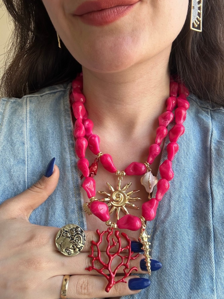 Pembe Çoklu Charm Kolye 