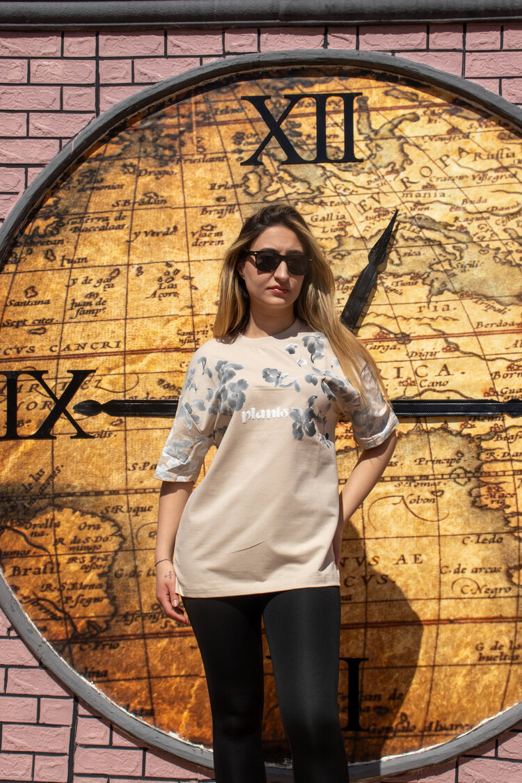 Premium kalite çiçek desenli Tshirt 